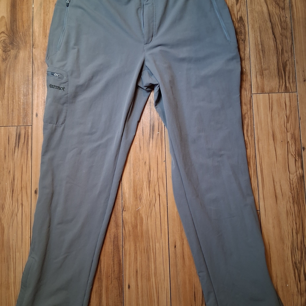 Marmot Womans Grey Pants Size 12